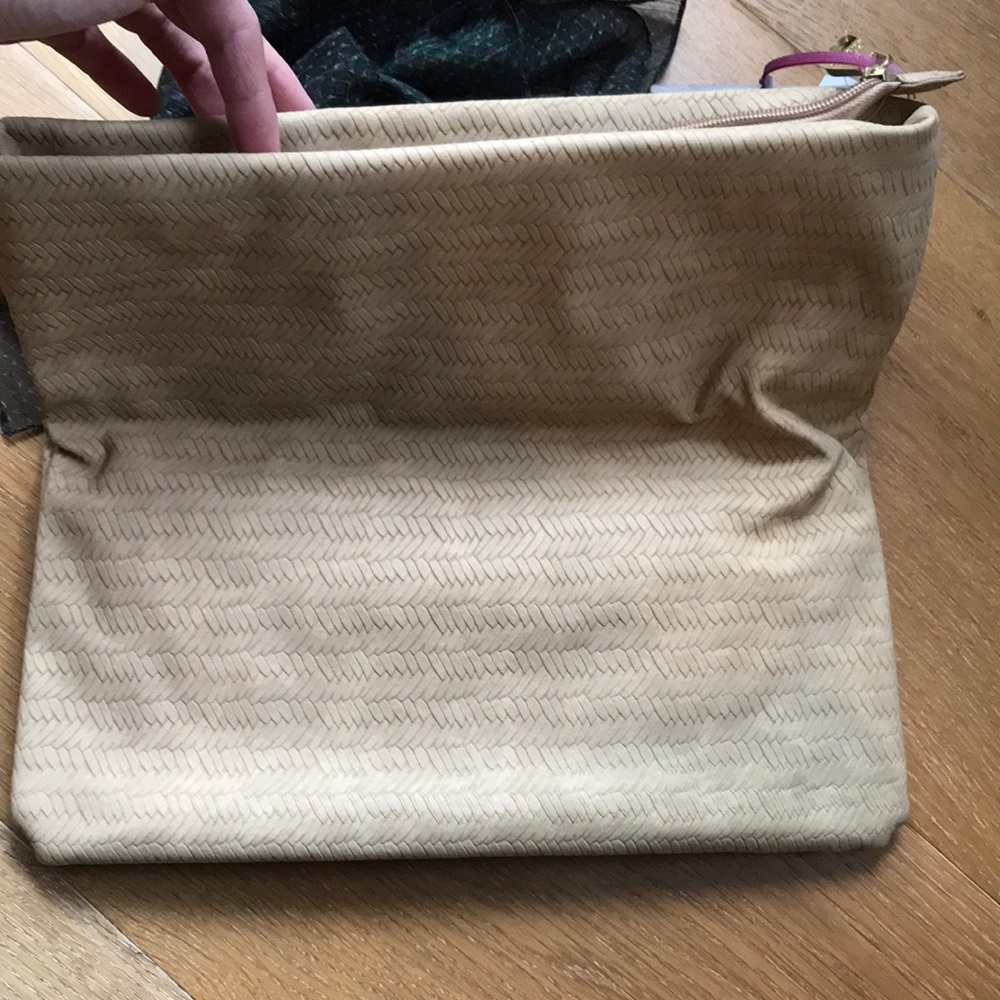 Nwt Steve Madden Clutch-Camel Color - image 4